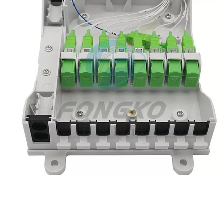 SC 셔터 어댑터와 1x8 PLC 분배기 FTTH 광 터미널 박스 8 핵심